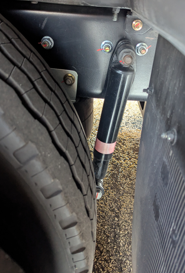 Rear pneumatic suspension shock absorber